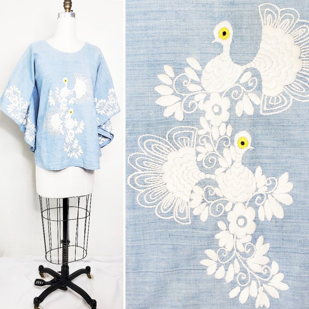Vintage Jobea Womens Mexican Top Blouse Tunic White Peacock Embroidered Chambray